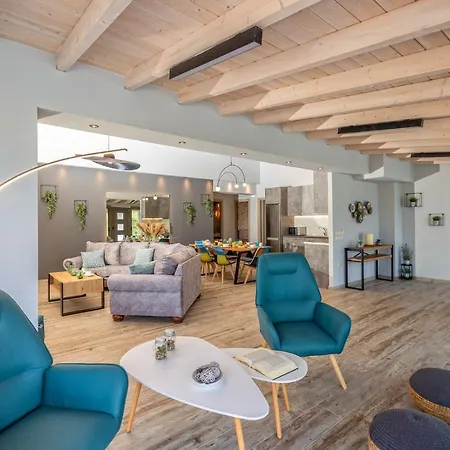 Apartment Di Sasso Troianata